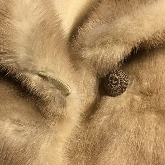 Custom Fur Stole - Picture 4 of 13